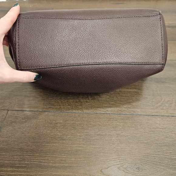 Coach Turnlock Chain Tote - Picture 6 of 16